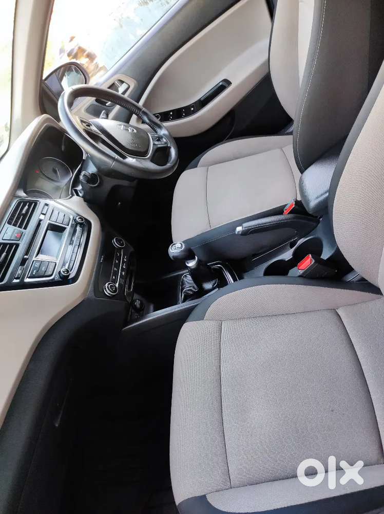 Hyundai I20 Sportz 2015