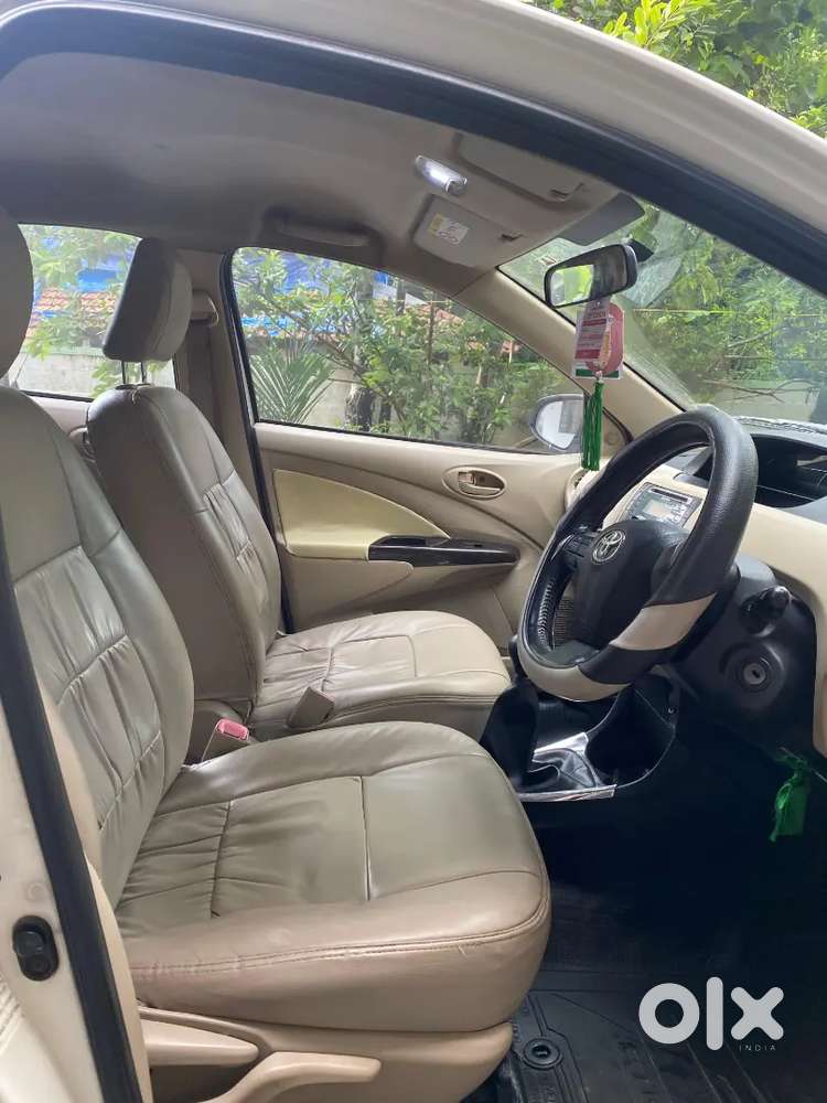 Toyota / Etios Liva / [2016-2020] 1.2 Vx