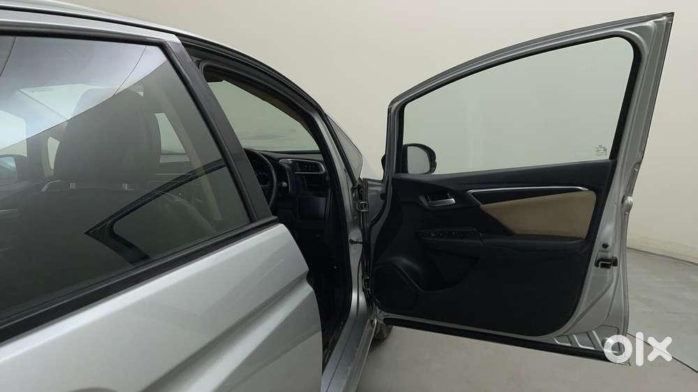 Honda Jazz V At I-vtec, 2015, Petrol