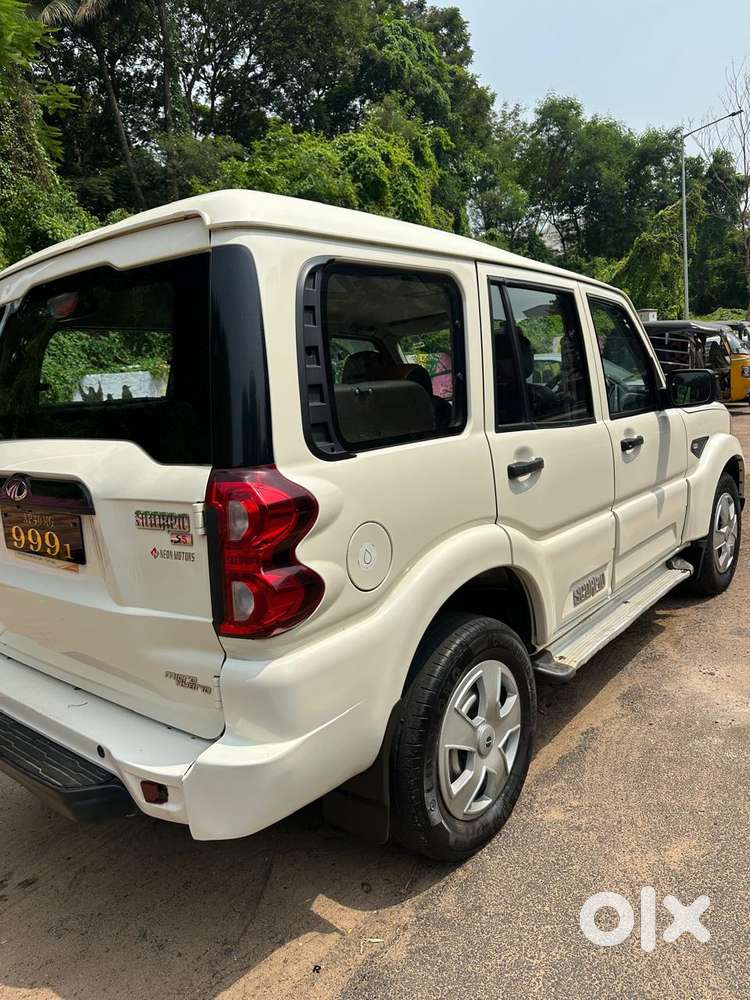 Mahindra Scorpio 2.5 Turbo 2wd 9 Str, 2022, Diesel