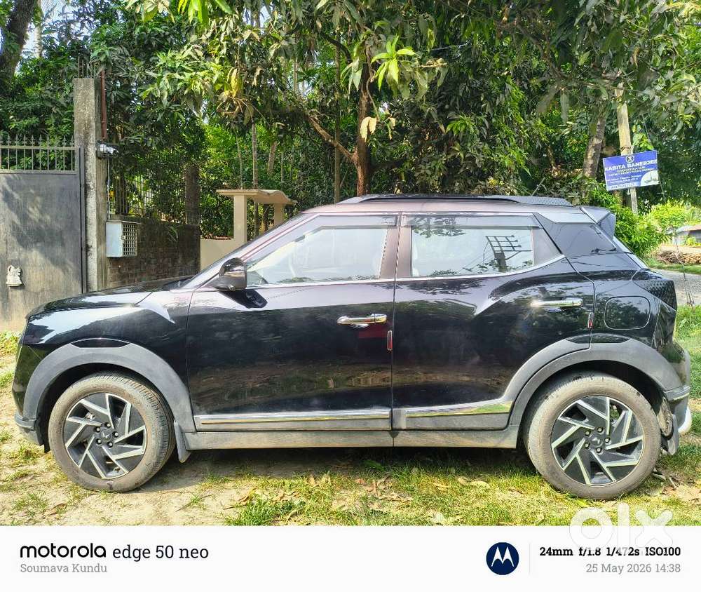 2025 Mahindra Xuv 3xo Ax7l Petrol Mt 7000 Km 1st Owner 15 Year Tax