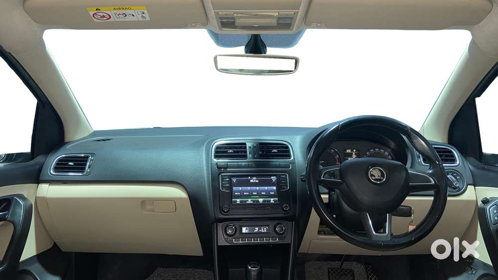 Skoda Rapid 1.6 Mpi At Style, 2019, Petrol