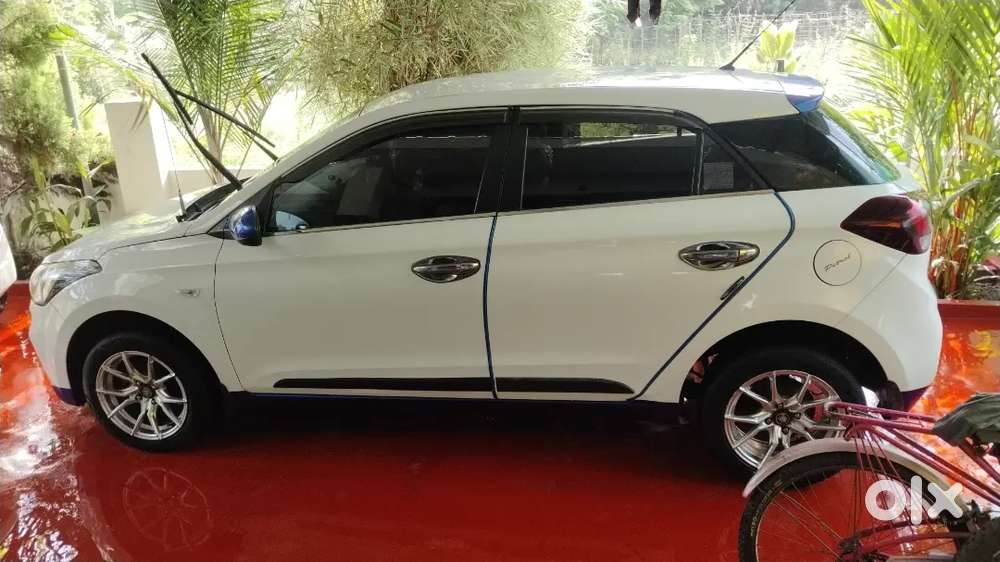 2018 Elite Magna Well Maintained. Showroom Condition