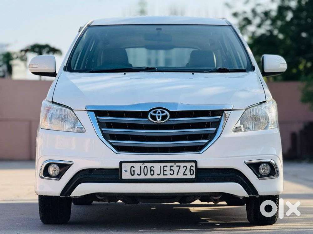 Toyota Innova 2.5 Vx 8 Str, 2015, Diesel