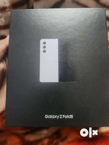 Galaxy Z Fold5 256GB (Unlocked)