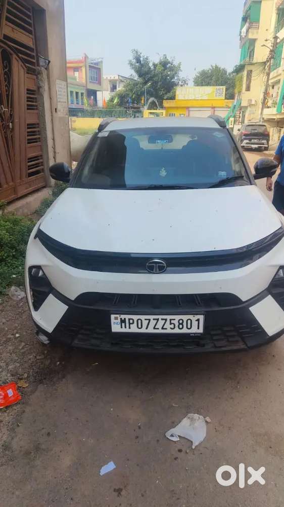 Tata Nexon 2025 Petrol Amt
