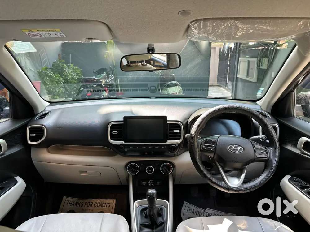Hyundai Venue Petrol 2023 Well Maintained Single Hand Driven