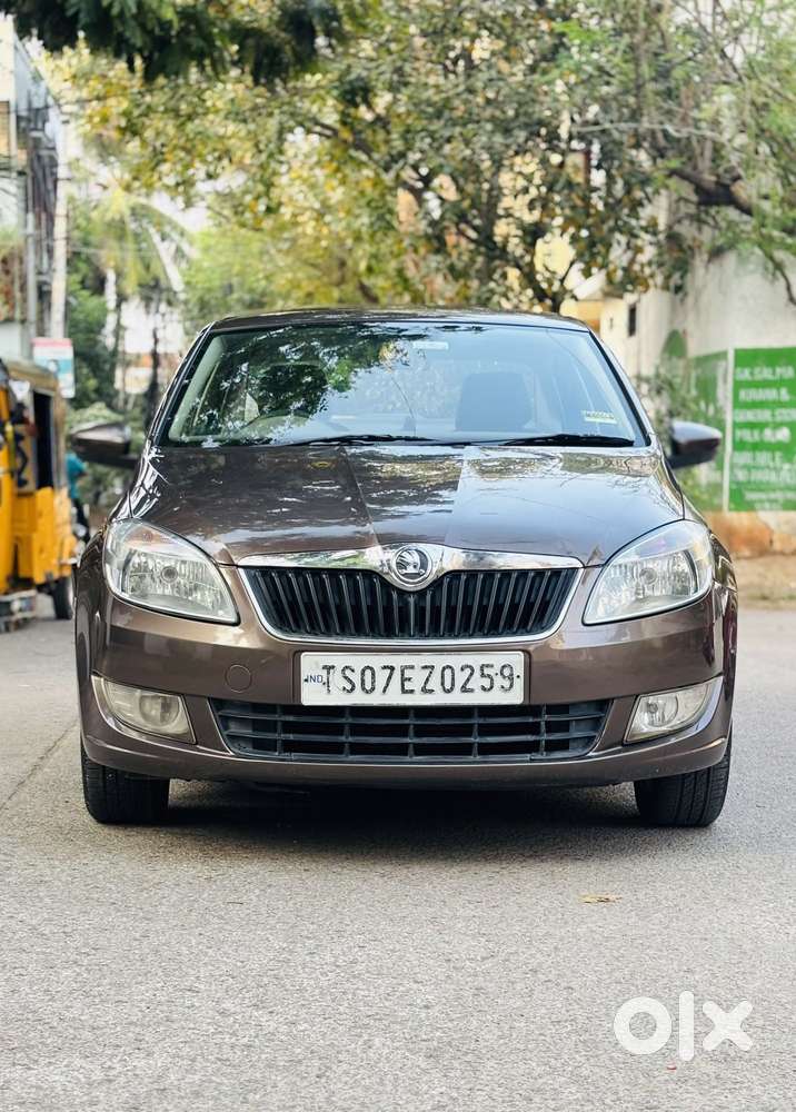 Skoda Rapid 2013-2016 1.5 Tdi At Ambition With Alloy Wheel, 2015, Di..