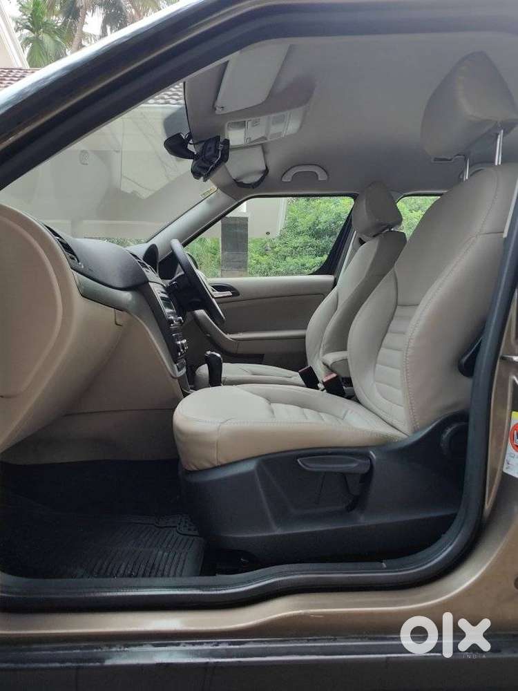 Skoda Yeti 2.0 Ambiente Tdi Cr 4x4, 2011