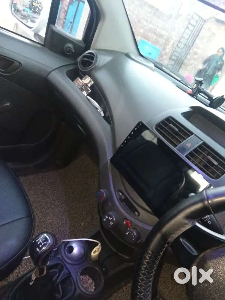 Chevrolet Beat Petrol 2016