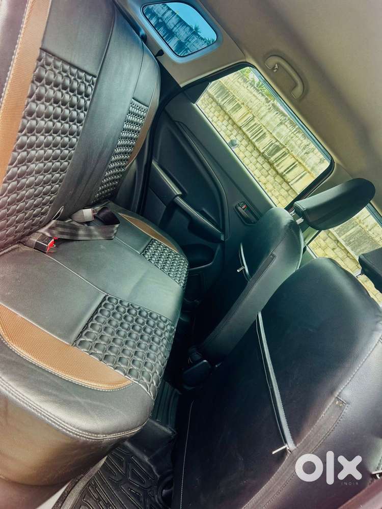 Maruti Suzuki Brezza 1.5 Lxi Smart Hybrid, 2023, Petrol