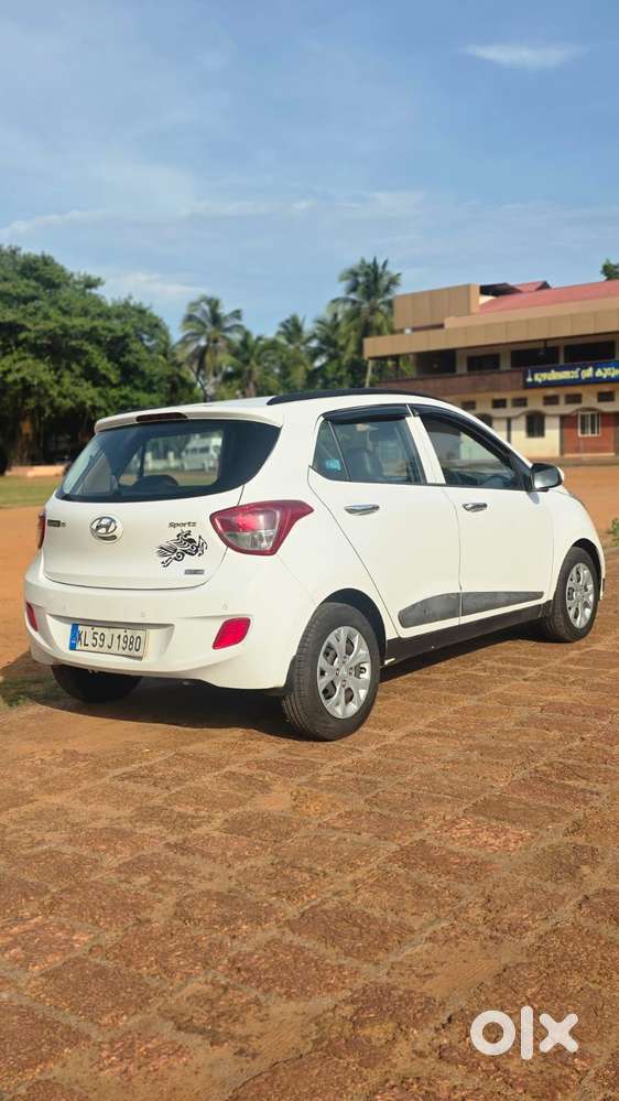 Hyundai Grand I10 2013-2016 Sportz, 2013, Petrol