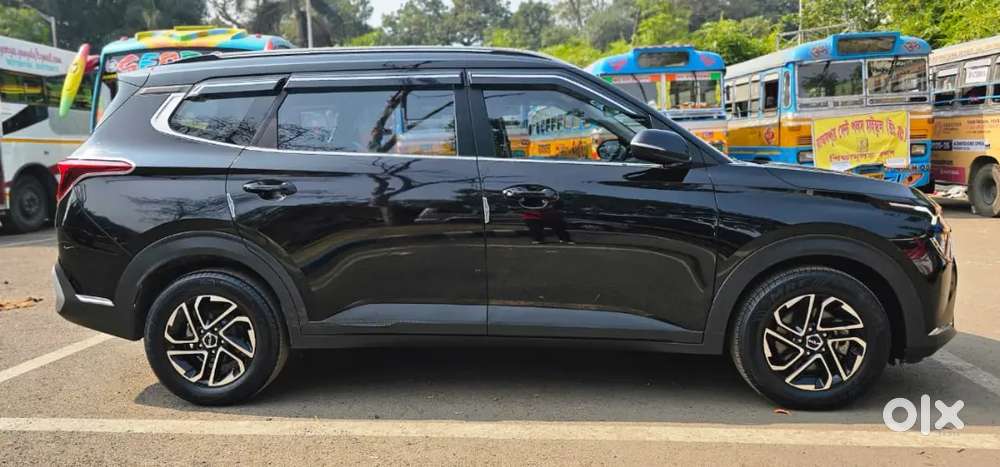 Kia Carens 2022 Petrol Well Maintained