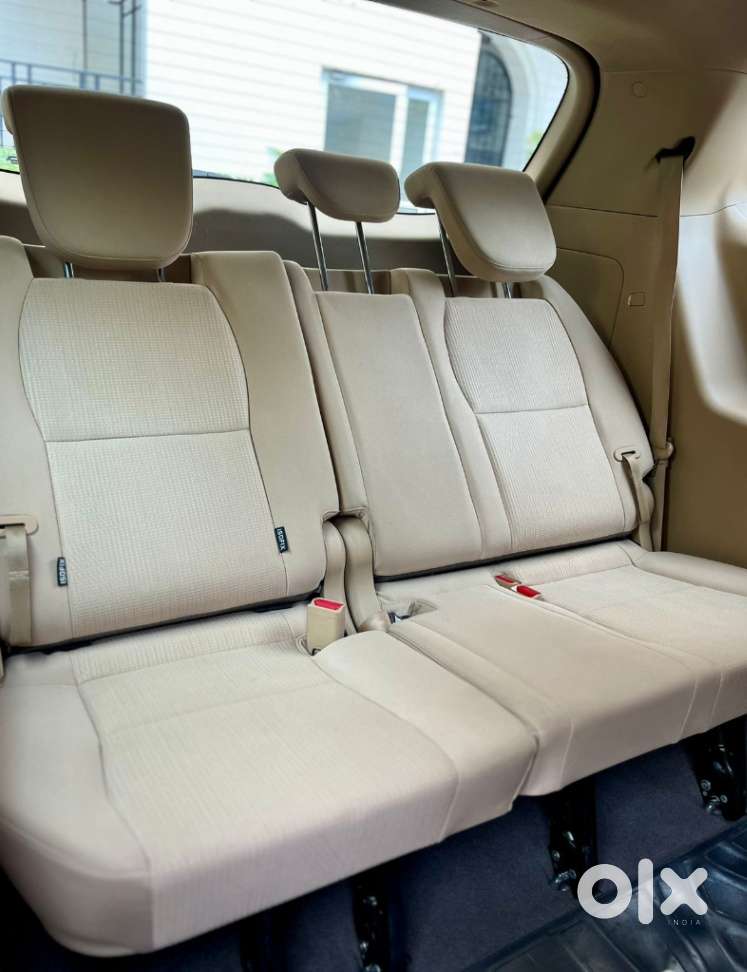 Kia Carnival Premium, 2020, Diesel