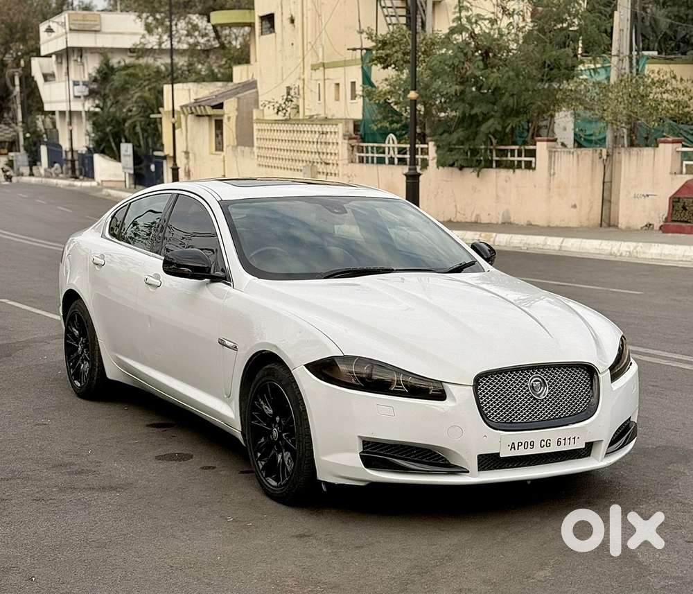 Jaguar Xf 2011 Diesel 82000 Km Driven