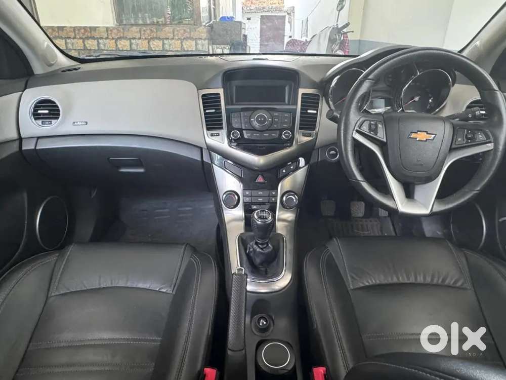 Chevrolet Cruze 2017 Diesel 93000 Km Driven