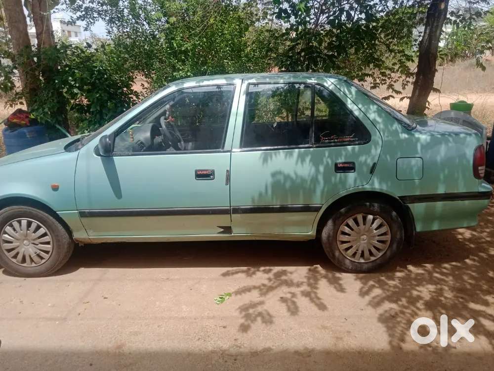 Maruti Suzuki Esteem 2004