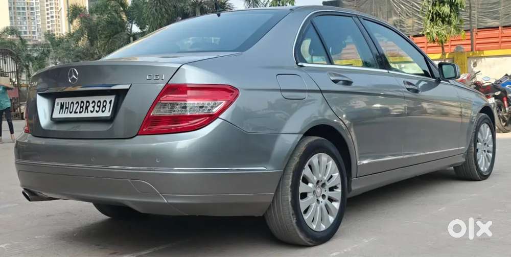 Mercedes-benz C-class 2011