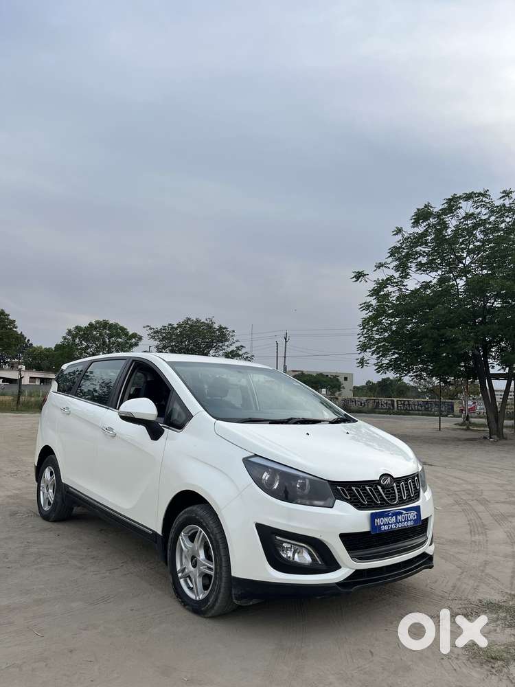 Mahindra Marazzo M6 8str, 2019, Diesel
