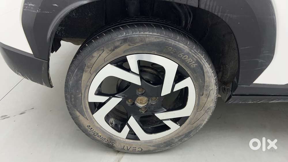 Nissan Magnite 1.0 Xl, 2022, Petrol