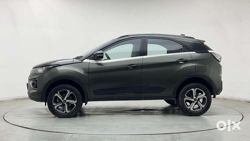 Tata Nexon 1.2 Revotron Xm Plus (s), 2023, Petrol