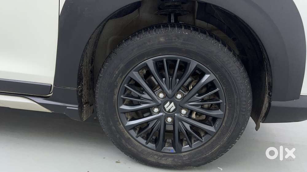 Maruti Suzuki Xl6 1.5 Alpha Mt, 2022, Petrol