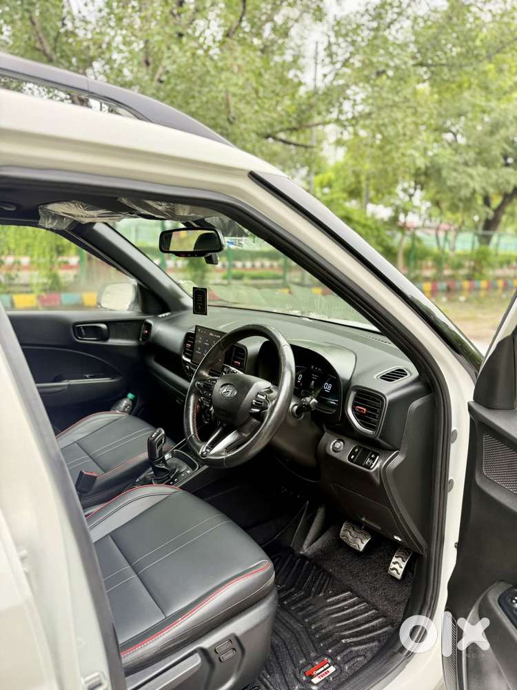 Hyundai Venue N Line 1.0 N8 Turbo Dct Dual Tone, 2023, Petrol