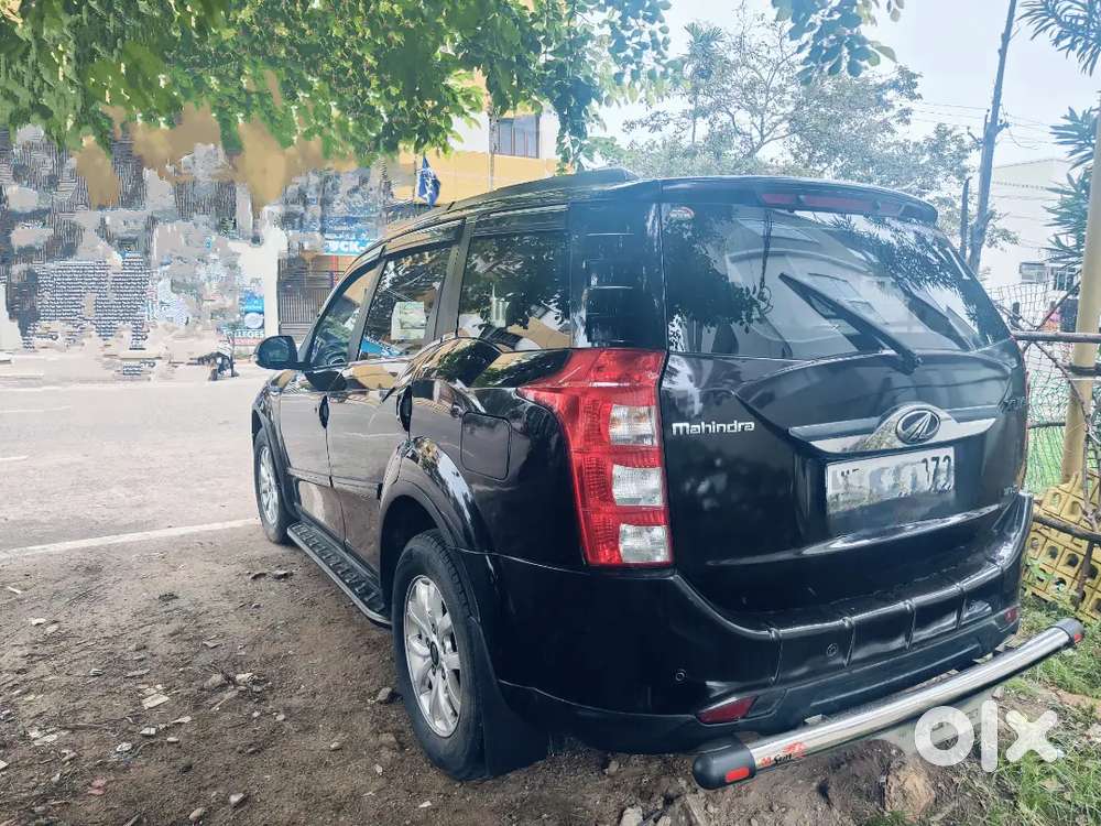 Mahindra Xuv500 2015