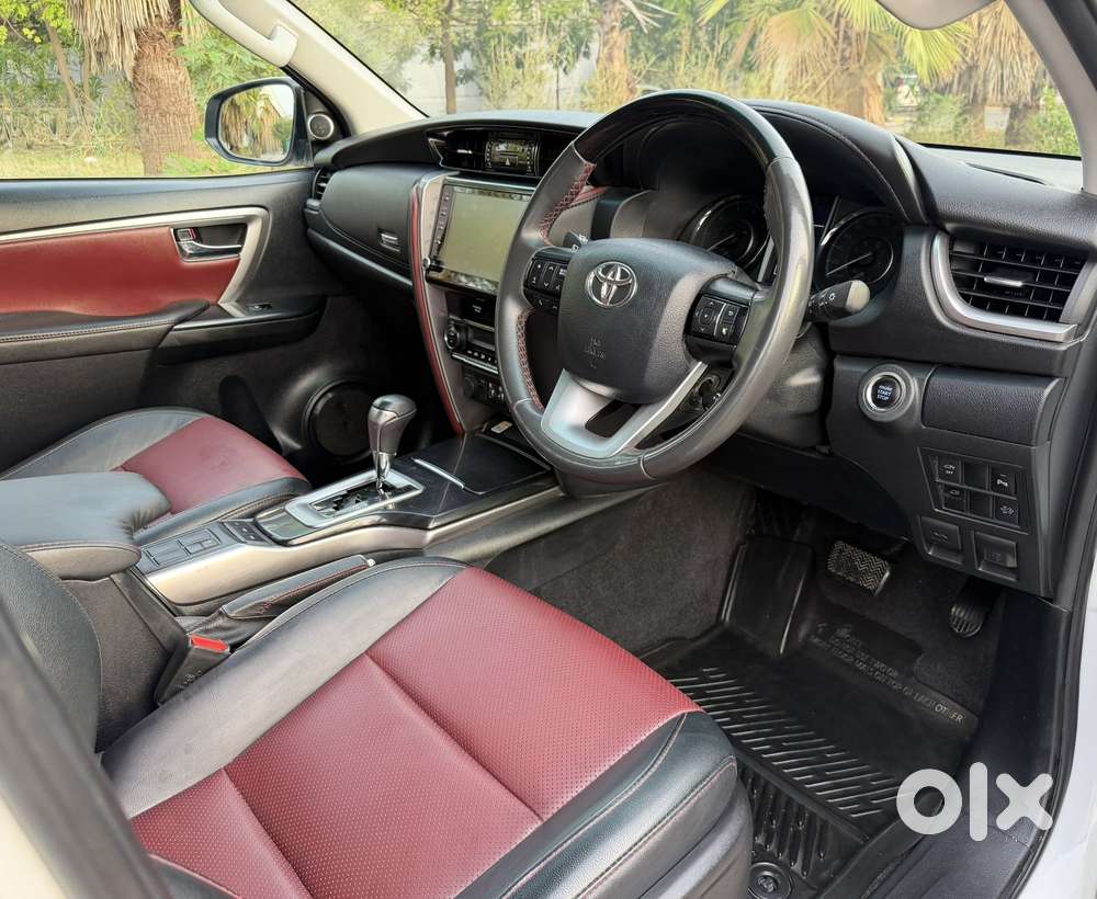 Toyota Fortuner Legender 4x2 At 2.8, 2023, Diesel