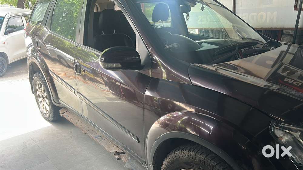 Mahindra Xuv500 Diesel Automatic 2018 Year
