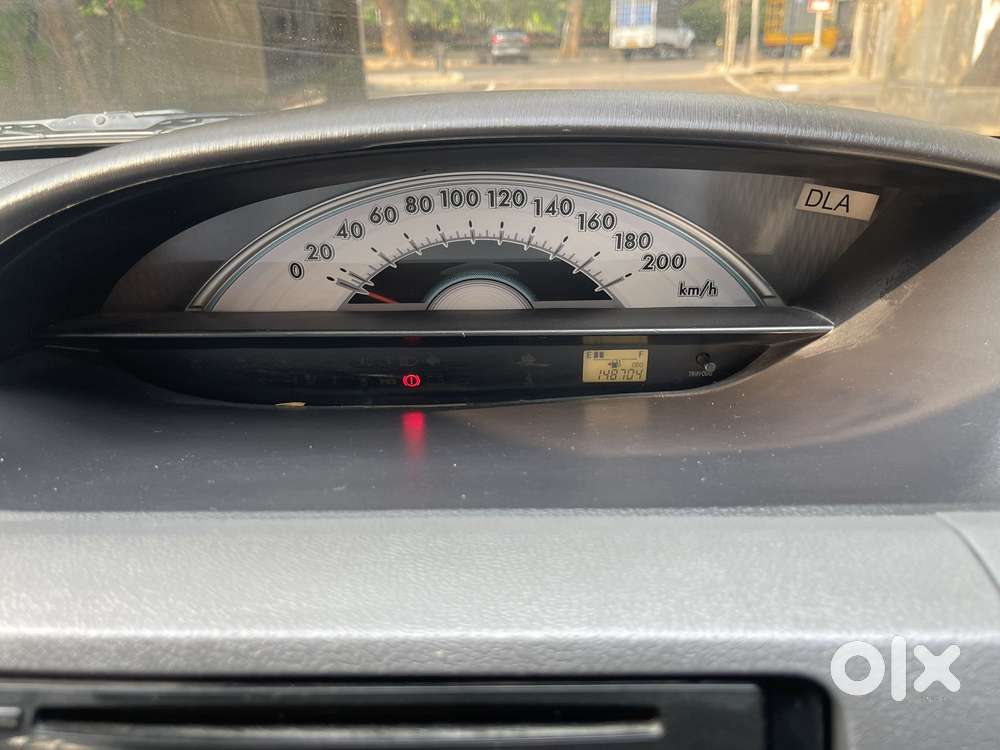 Toyota Etios Liva, 2012, Petrol