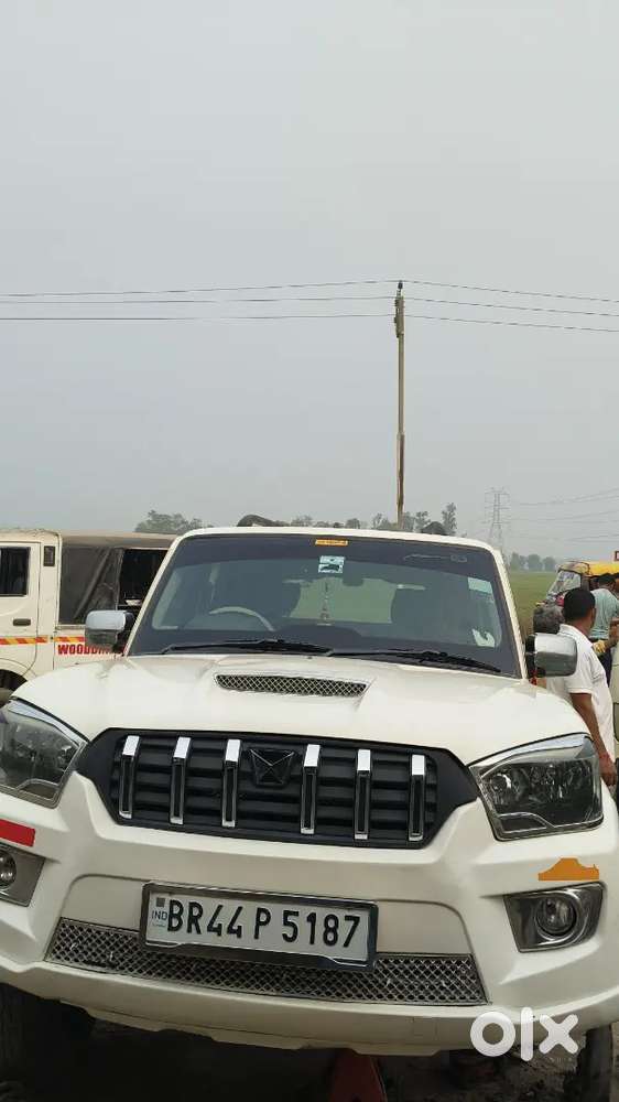 Mahindra Scorpio Classic 18 Diesel Manual