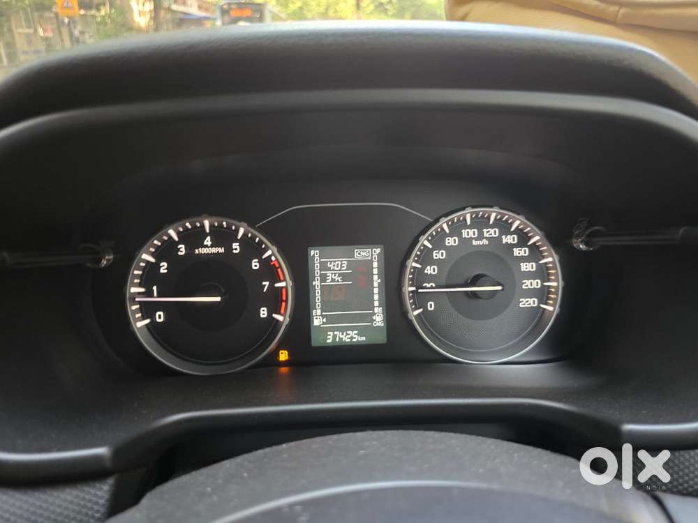 Maruti Suzuki Brezza 1.5 Vxi Cng, 2023, Cng & Hybrids