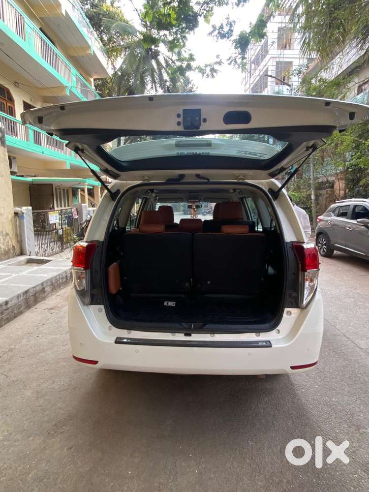 Toyota Innova Crysta 2.4 V 8 Str, 2021, Diesel