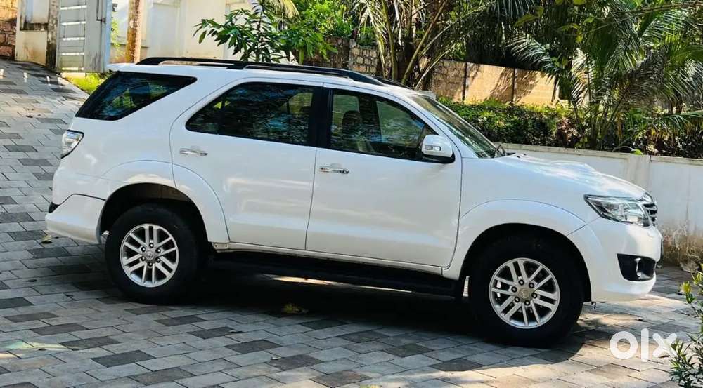 Toyota Fortuner 2012 Diesel Well Maintained