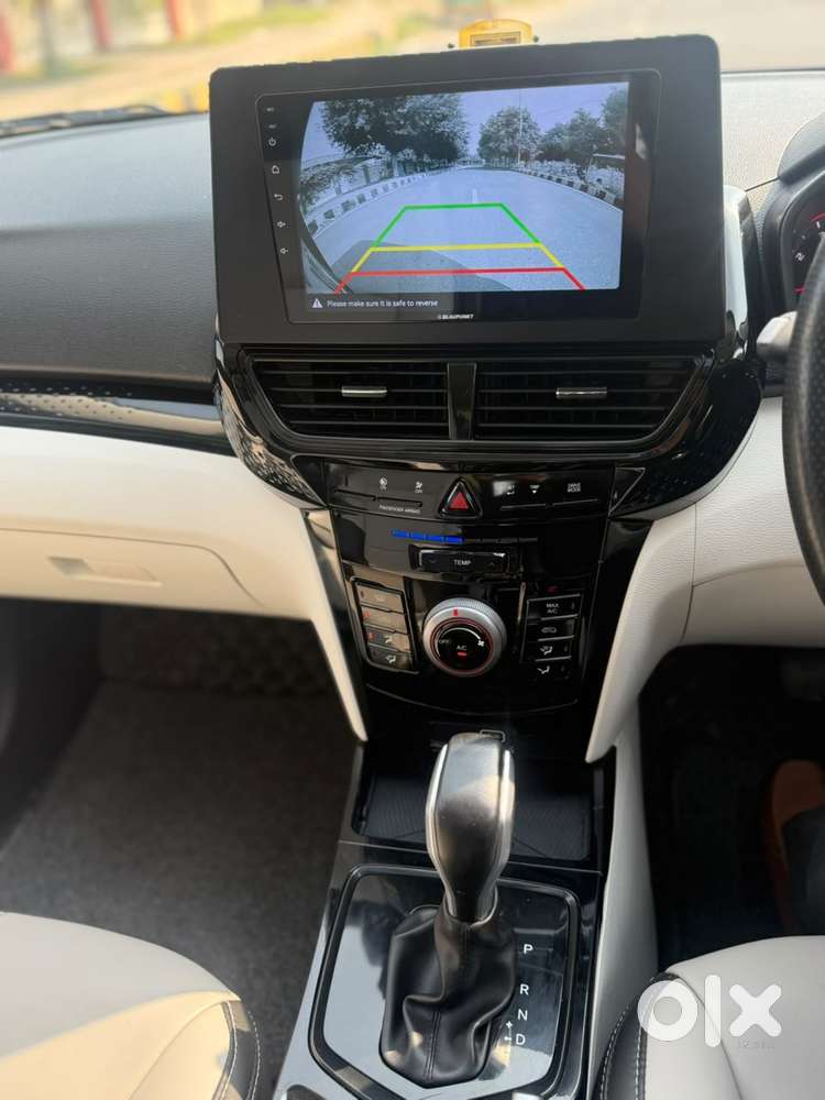 Mahindra Xuv 3xo Mx1 Pm Mt, 2025, Petrol