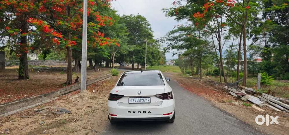 Skoda Superb L&k 2018 Diesel Automatic