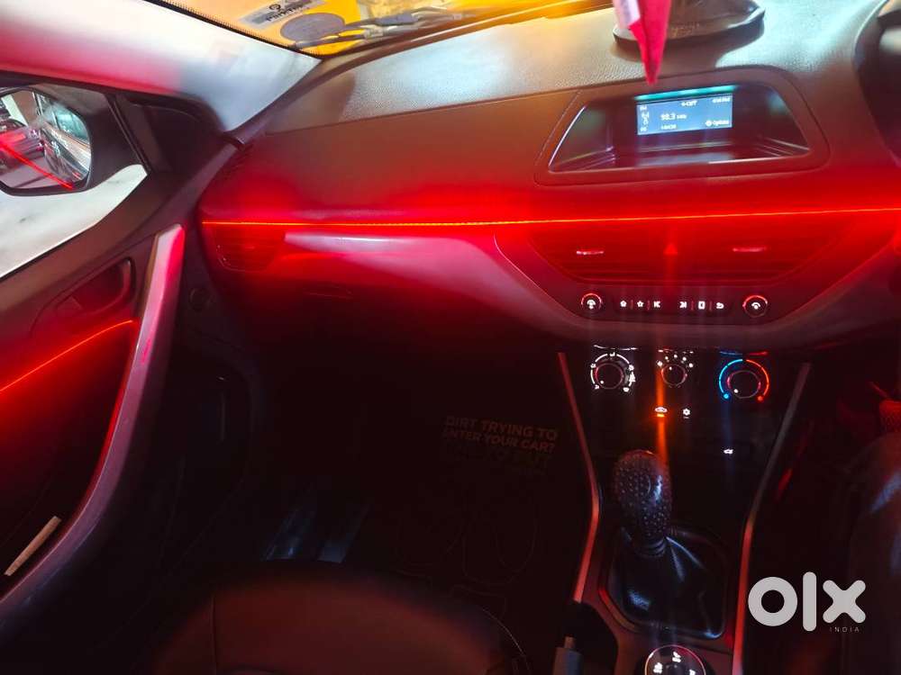 Tata Nexon Xm(s) Petrol Manual (2020 Nov) Sunroof | Delhi Registered