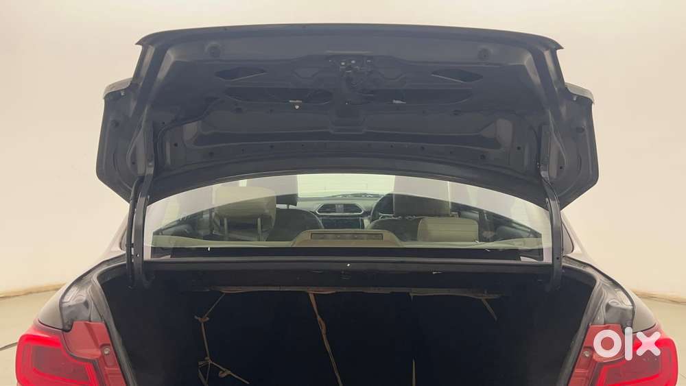 Maruti Suzuki Dzire 1.2 Zxi Plus, 2018, Petrol
