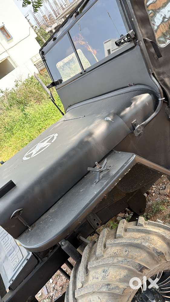 Mahindra Jeep 2002 Diesel Well Maintained