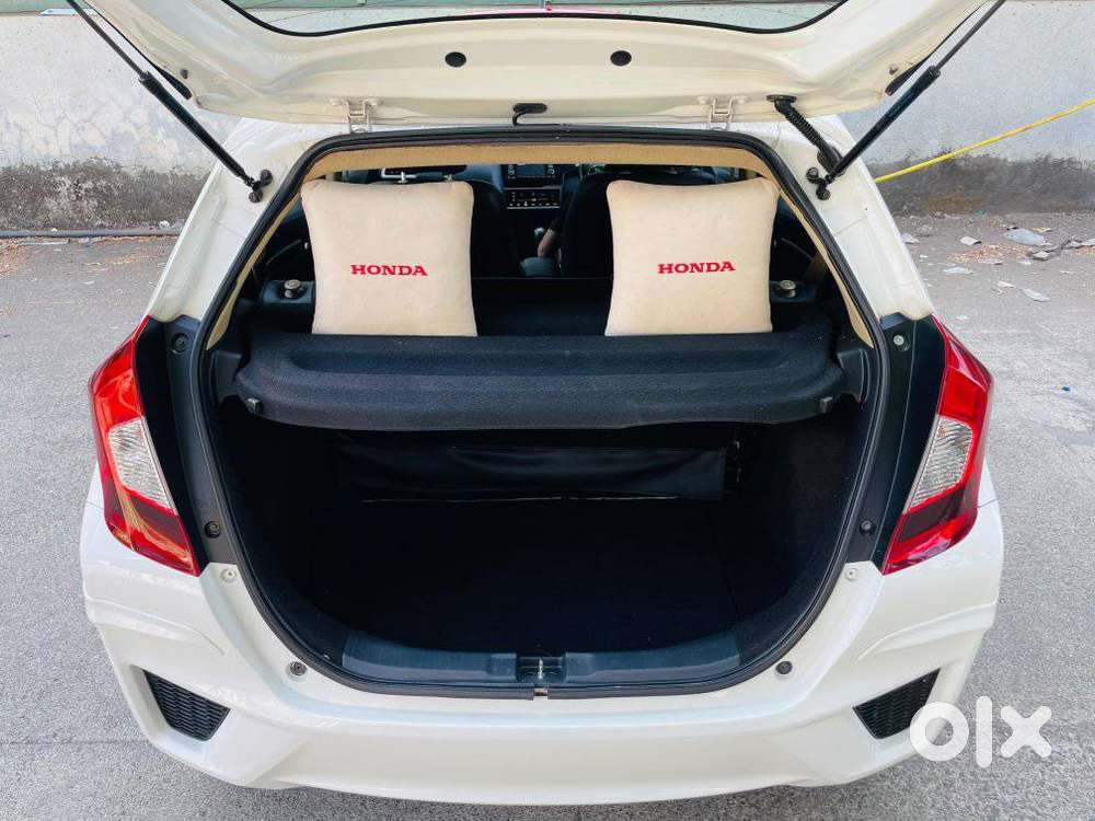 Honda Jazz V Cvt, 2017, Petrol