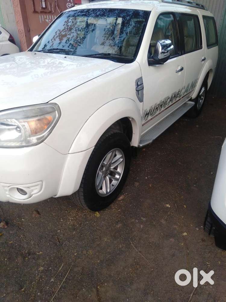 Ford Endeavour 2.2 Trend Mt 4x2, 2011, Diesel