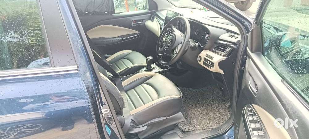 Toyota Glanza 1.2 V Amt, 2025, Petrol
