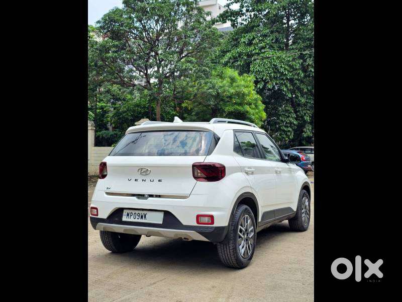 Hyundai Venue Sx Mt, 2022, Diesel