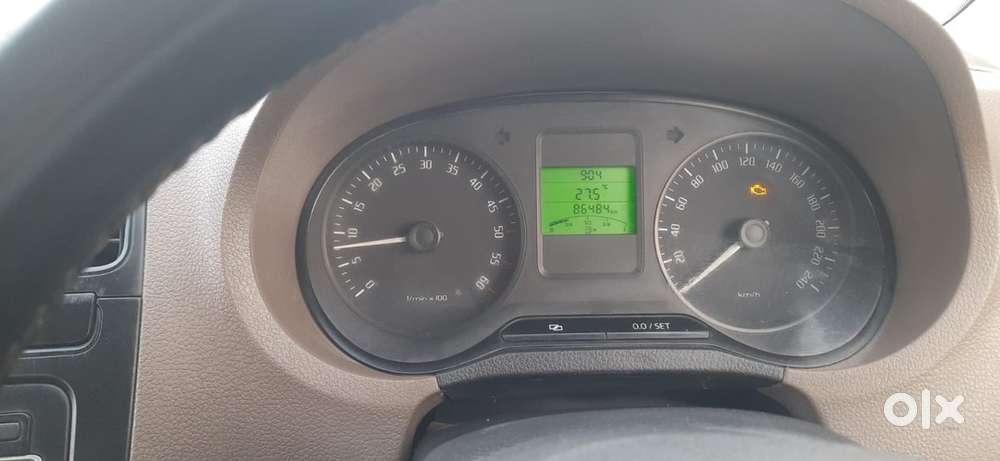Skoda Rapid 1.6 Tdi 2012