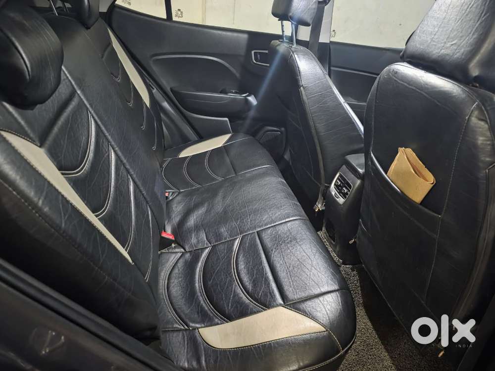 Hyundai Venue Sx Dual Tone, 2020, Diesel