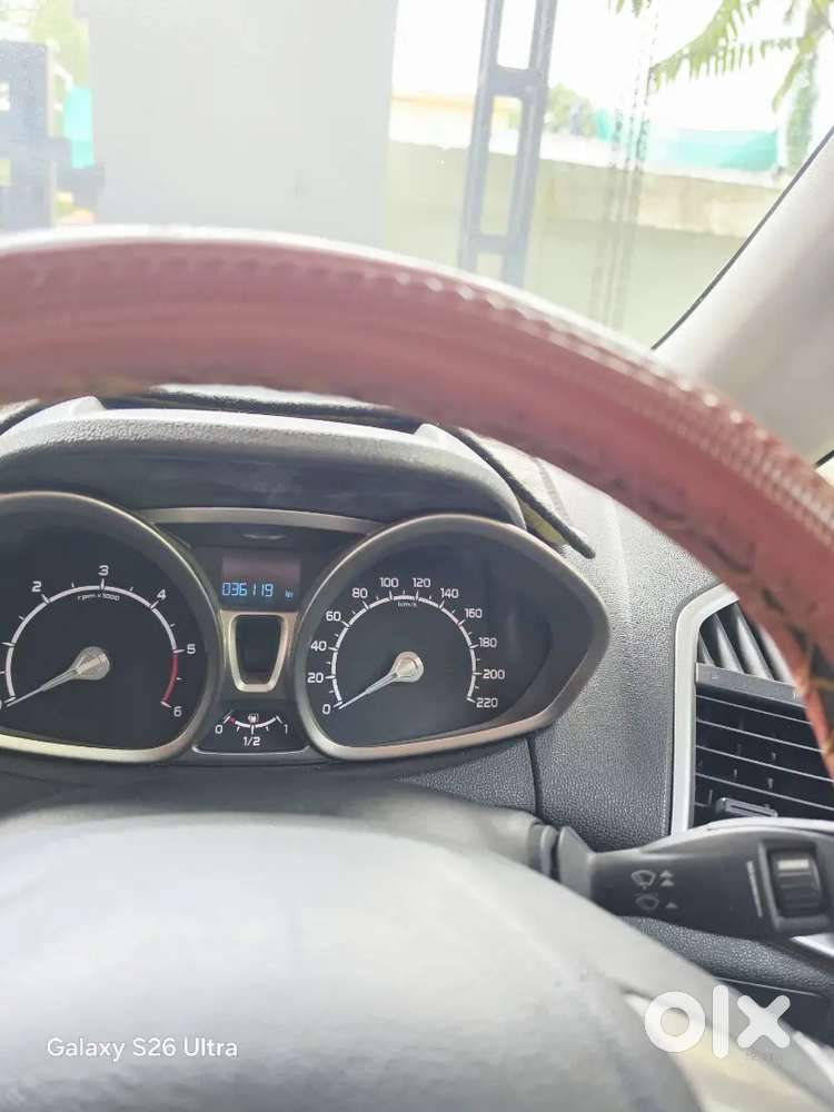 Ford Escort Sport 2015