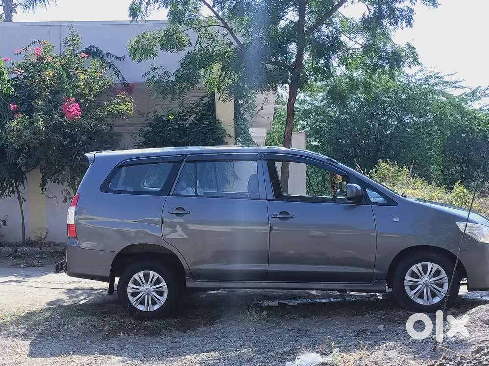 Toyota Innova 2013 Diesel 170000 Km Driven