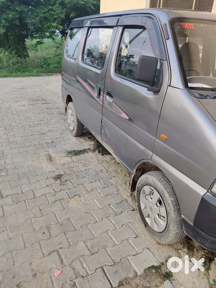 Maruti Suzuki Eeco 2015 Cng & Hybrids 101000 Km Driven