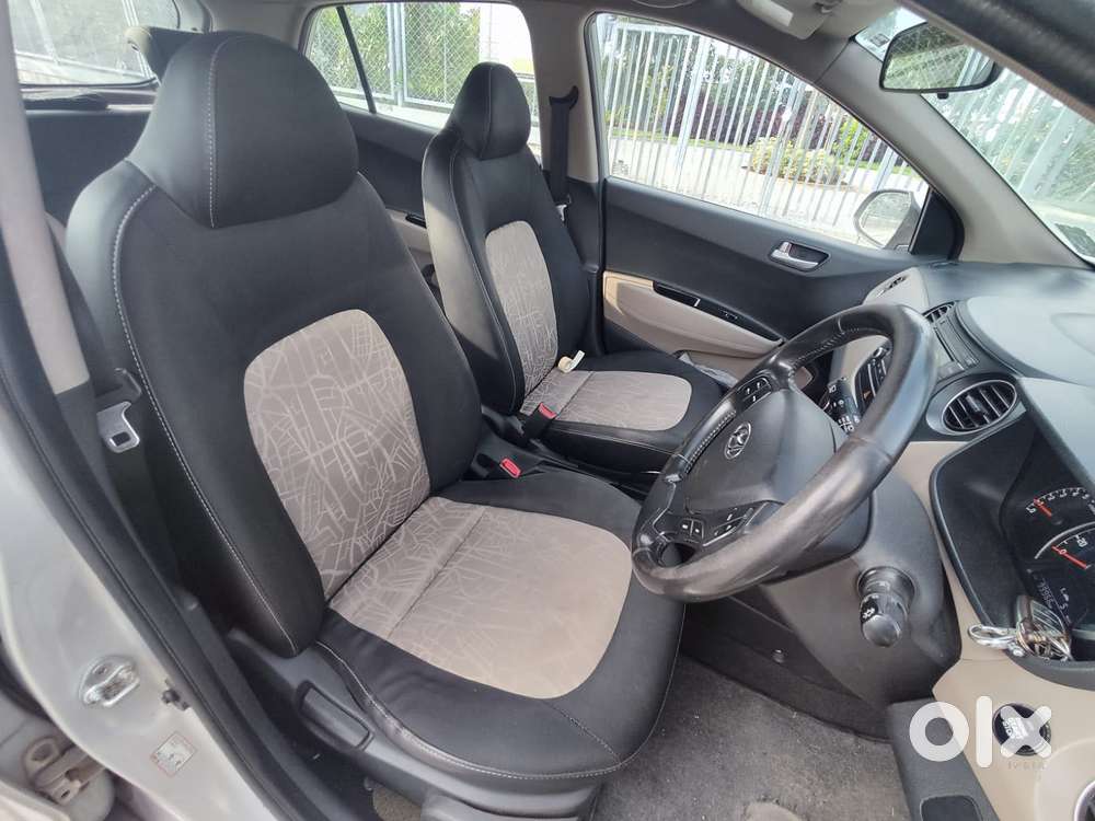 Hyundai Grand I10 Asta Option, 2016, Petrol